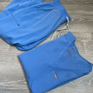 Figs scrub set in Ceil Blue